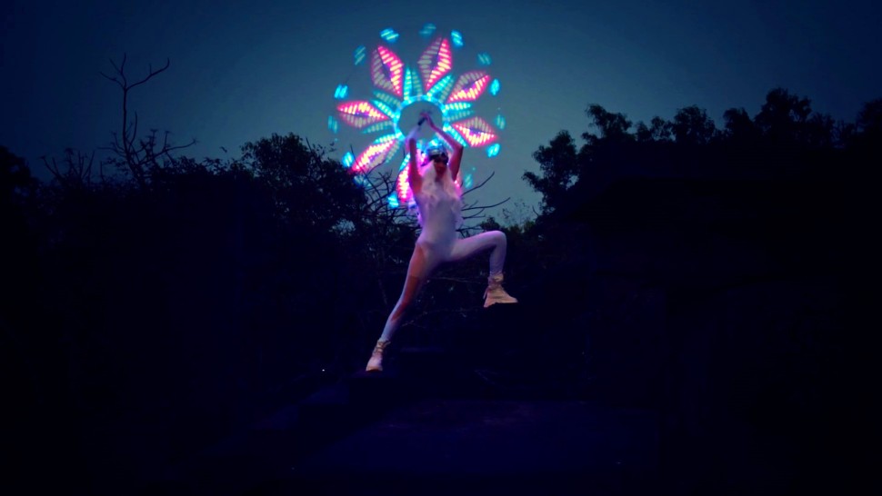LED Sun Wheel VX / Programmable - LED glow props for flow arts ...