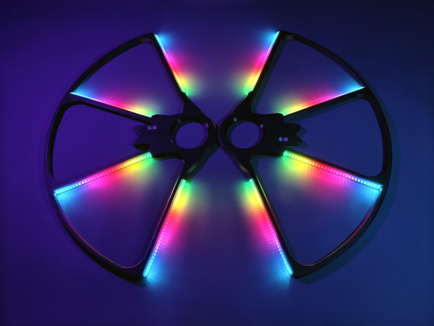 NeoFans 32 v.2 / Foldable / Black Edition