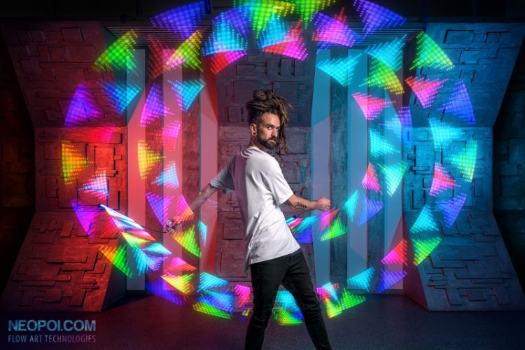 NeoPoi 80HD (28cm) - LED glow props for flow arts, performances and ...